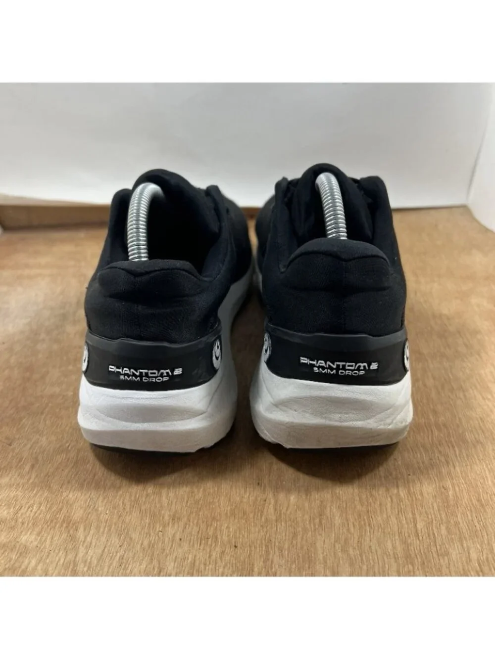 Topo Athletic Phantom 2 Men Size 9 Black Running Shoes Sneakers